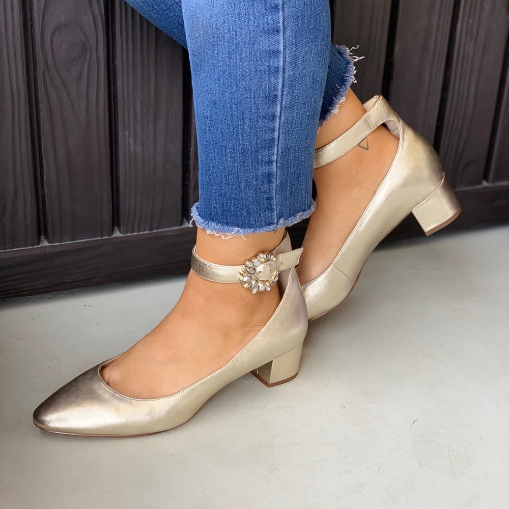 Light Gold Embellished Brooch Mary Jane Pump - Picture 5 of 7
